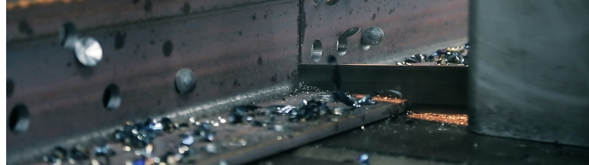 WELDON záložka spracovanie ocele Poľsko